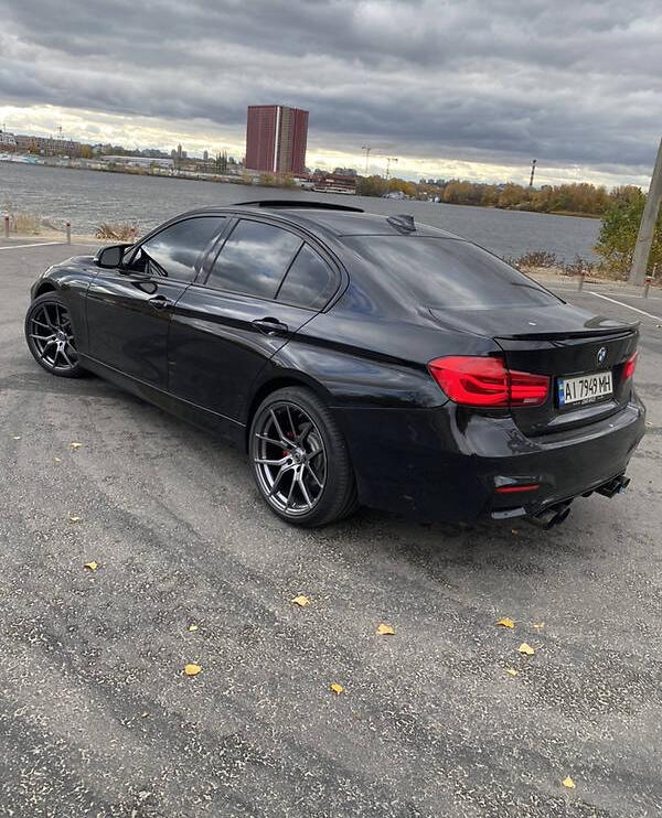 BMW 328 2015
