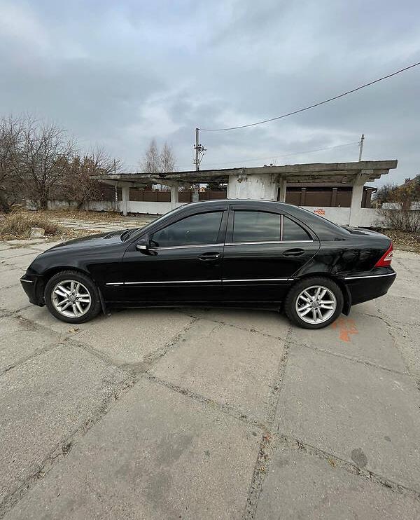 Mercedes-Benz C 200 2005