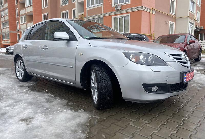 Mazda 3 2.0 BOSE 2007