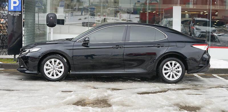 Toyota Camry Elegance 2017