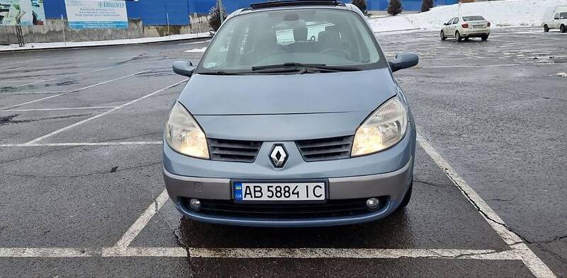 Renault Grand Scenic 2005