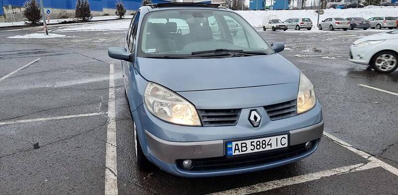 Renault Grand Scenic 2005