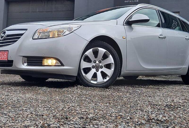Opel Insignia 2011