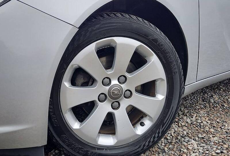 Opel Insignia 2011
