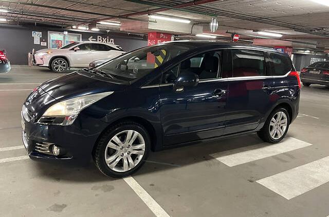 Peugeot 5008 2010