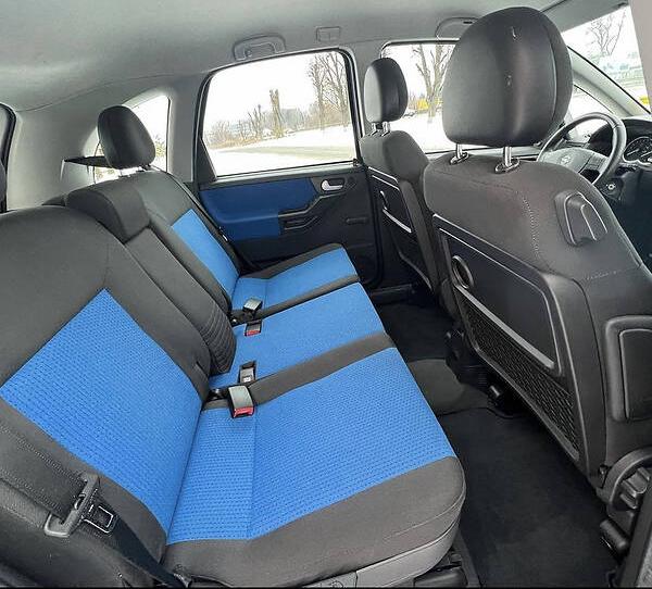 Opel Meriva 2004