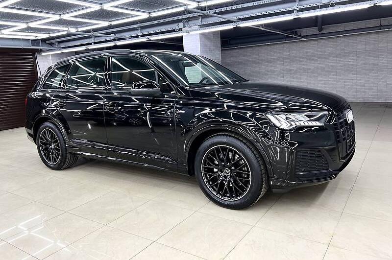 Audi Q7 S line 2021