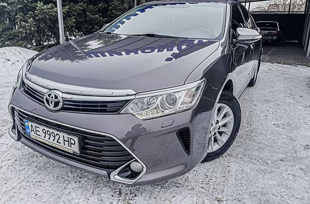 Toyota Camry 2017