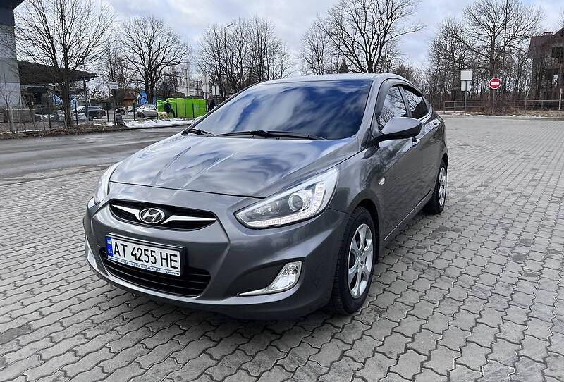 Hyundai Accent 2014