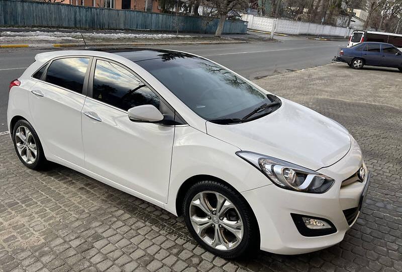 Hyundai i30 2013
