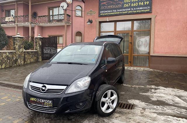 Opel Zafira 2012