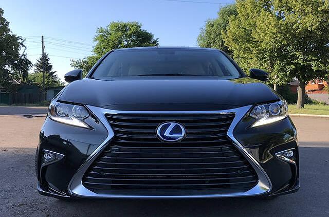 Lexus ES 300h 2015