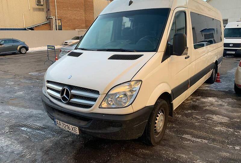 Mercedes-Benz Sprinter 316 пасс. 2011