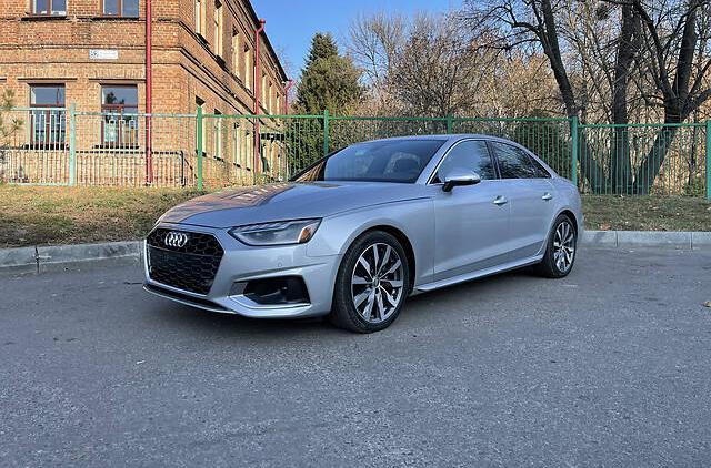 Audi A4 Premium Plus 2020