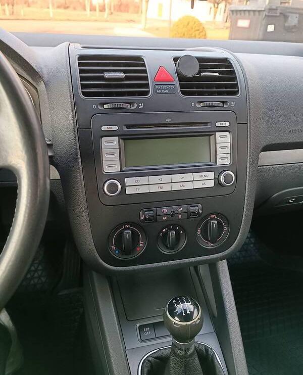 Volkswagen Golf V 2008