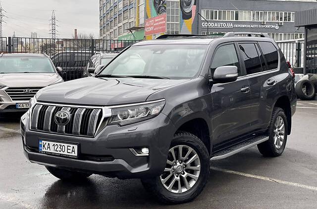 Toyota Land Cruiser Prado 150 Prestige  2017