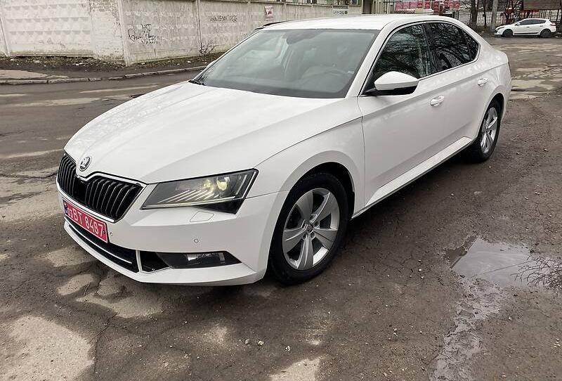 Skoda Superb Canton 2017