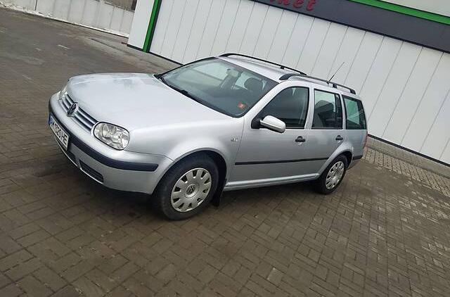 Volkswagen Golf IV 2001