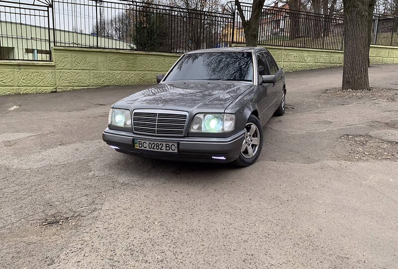 Mercedes-Benz E 200 1994