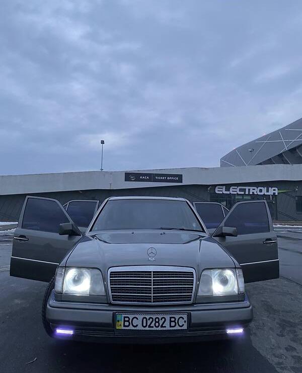 Mercedes-Benz E 200 1994