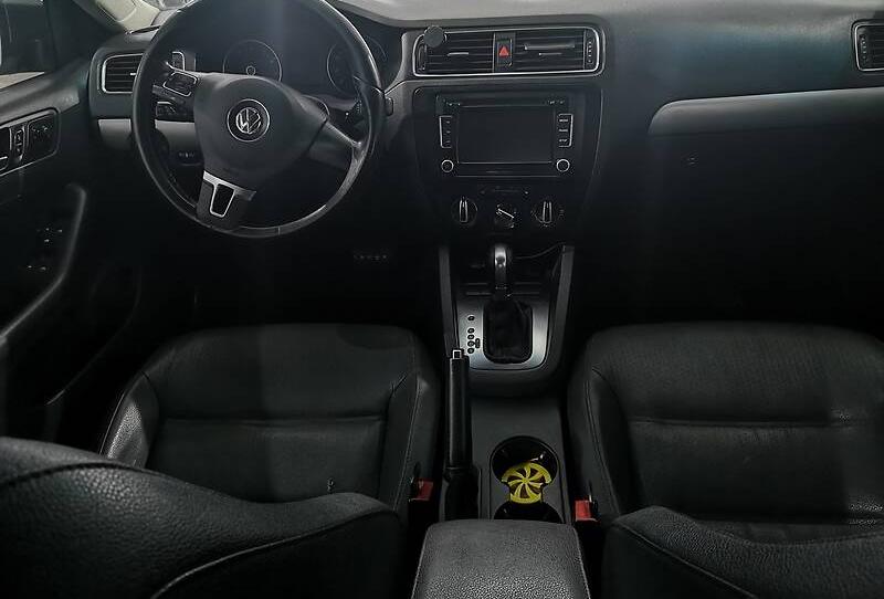 Volkswagen Jetta 2012