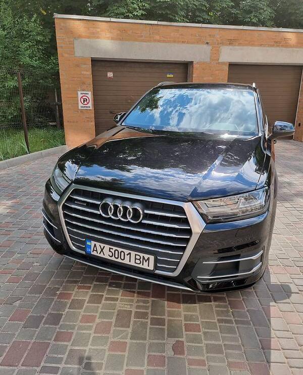 Audi Q7 2015