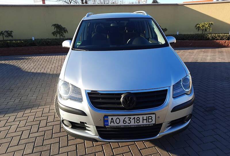 Volkswagen Touran CROSS TOURAN 2008
