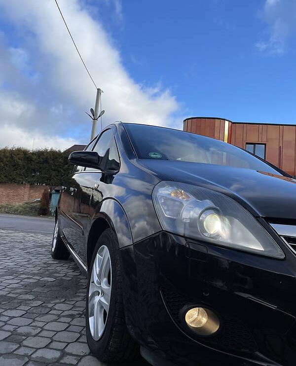Opel Zafira 2008