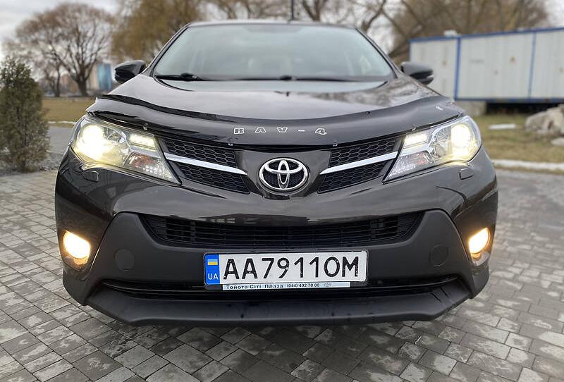 Toyota RAV4 2013