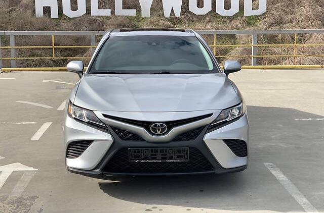Toyota Camry 2018