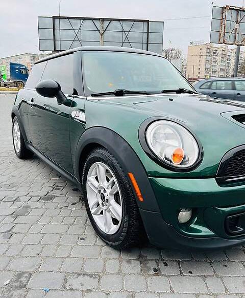 MINI Cooper S Black Edition 2011