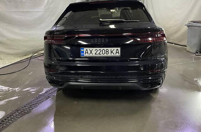 Audi Q8 s line 2019