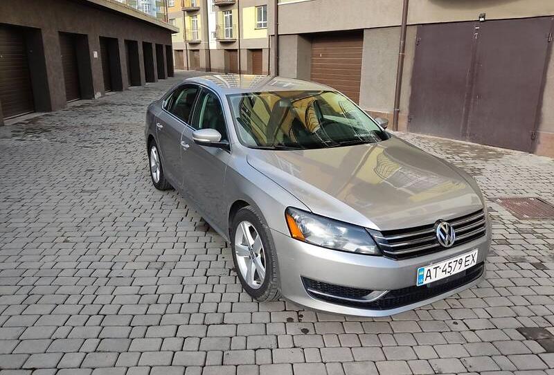 Volkswagen Passat B7 SE 2013