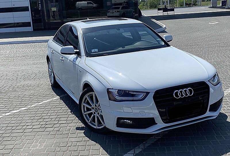 Audi A4 S LINE 2015