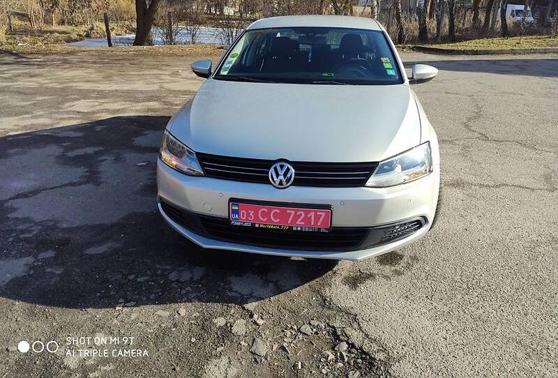 Volkswagen Jetta 2011