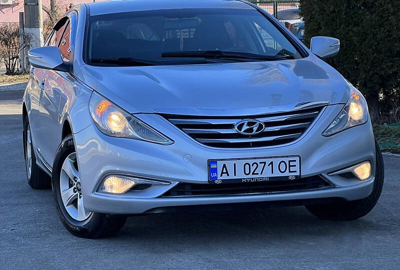 Hyundai Sonata 2012
