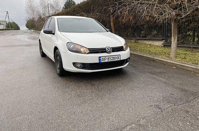 Volkswagen Golf VI 2011