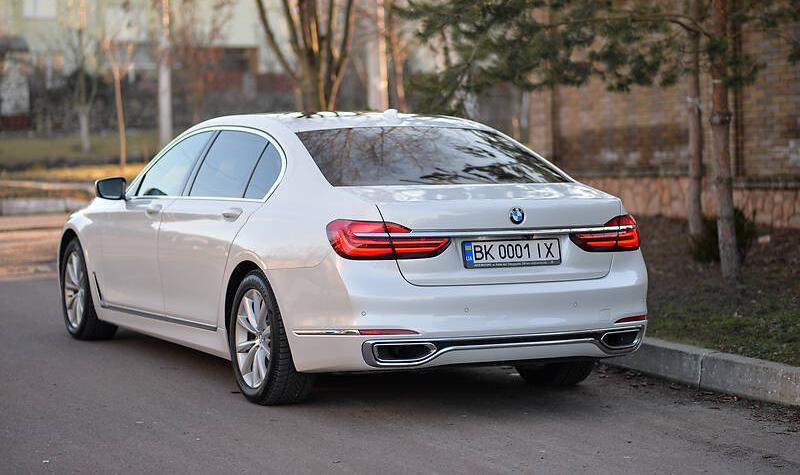 BMW 730 LD Xdrive 2016