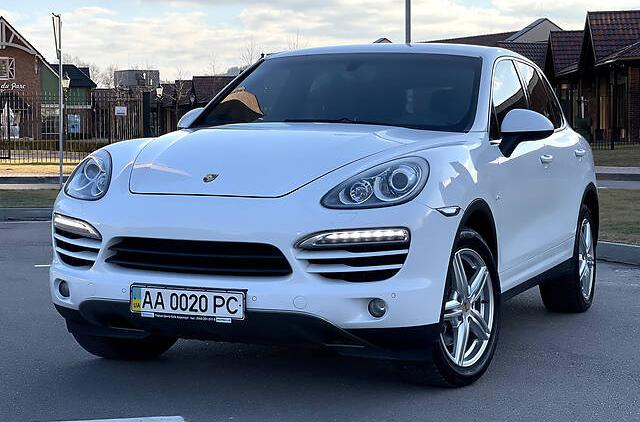 Porsche Cayenne 2012