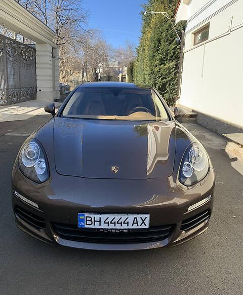 Porsche Panamera 4s 2013