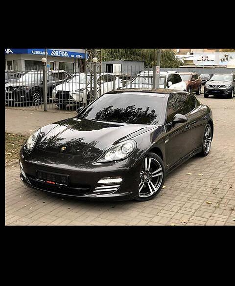 Porsche Panamera 2011