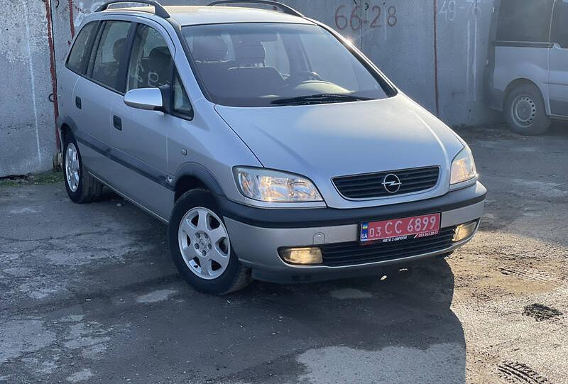 Opel Zafira 2002
