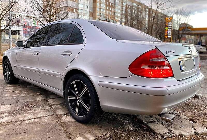 Mercedes-Benz E 200 2004