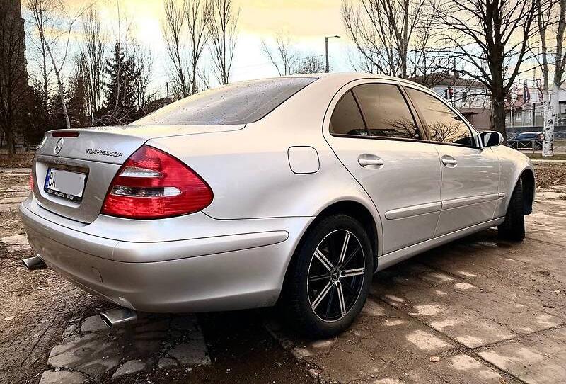 Mercedes-Benz E 200 2004