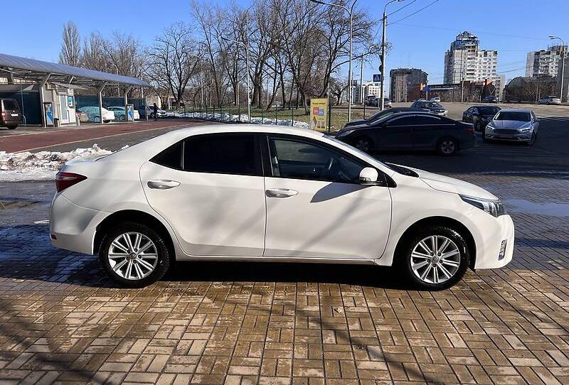 Toyota Corolla 2014