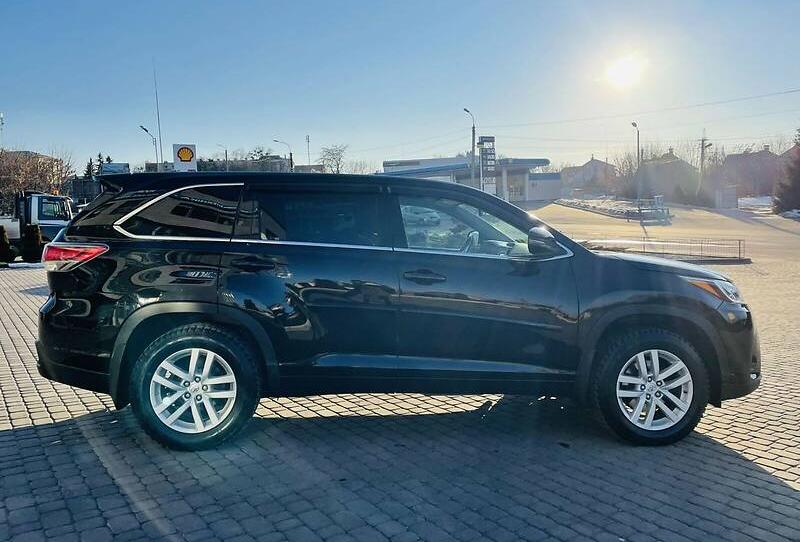 Toyota Highlander 2015