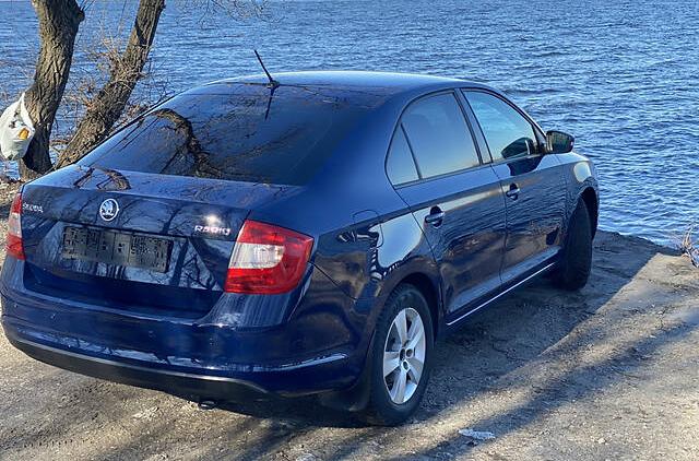 Skoda Rapid 2015