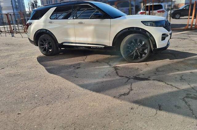 Ford Explorer Platinum 2020