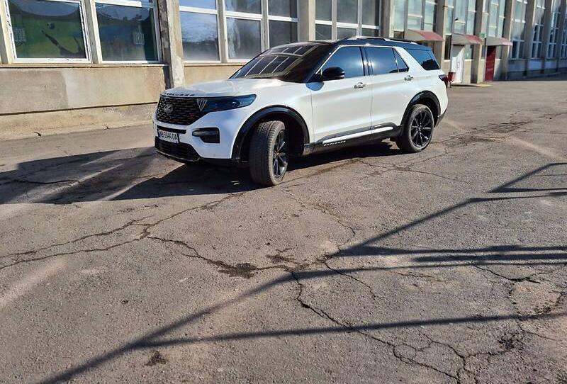 Ford Explorer Platinum 2020