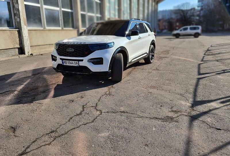 Ford Explorer Platinum 2020